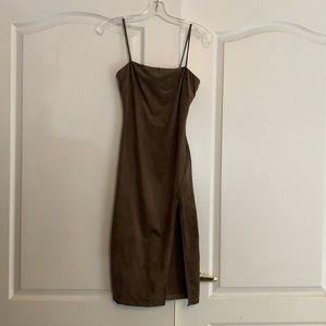 M boutique brown split dress
